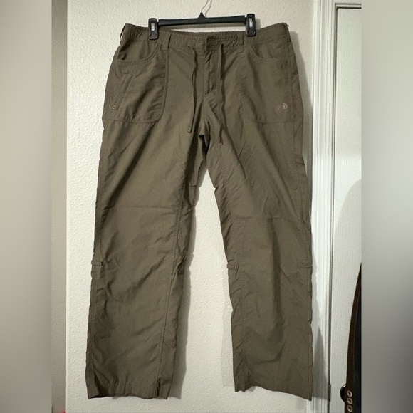 The North Face woman’s nylon hiking, travel convertible pants. Brown, size 16. - Picture 1 of 13